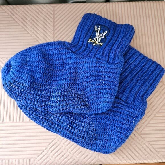 Bugs Bunny Socks Looney Toons Blue Knit Grip Bottoms Embroidered Patch Unisex - Picture 2 of 6